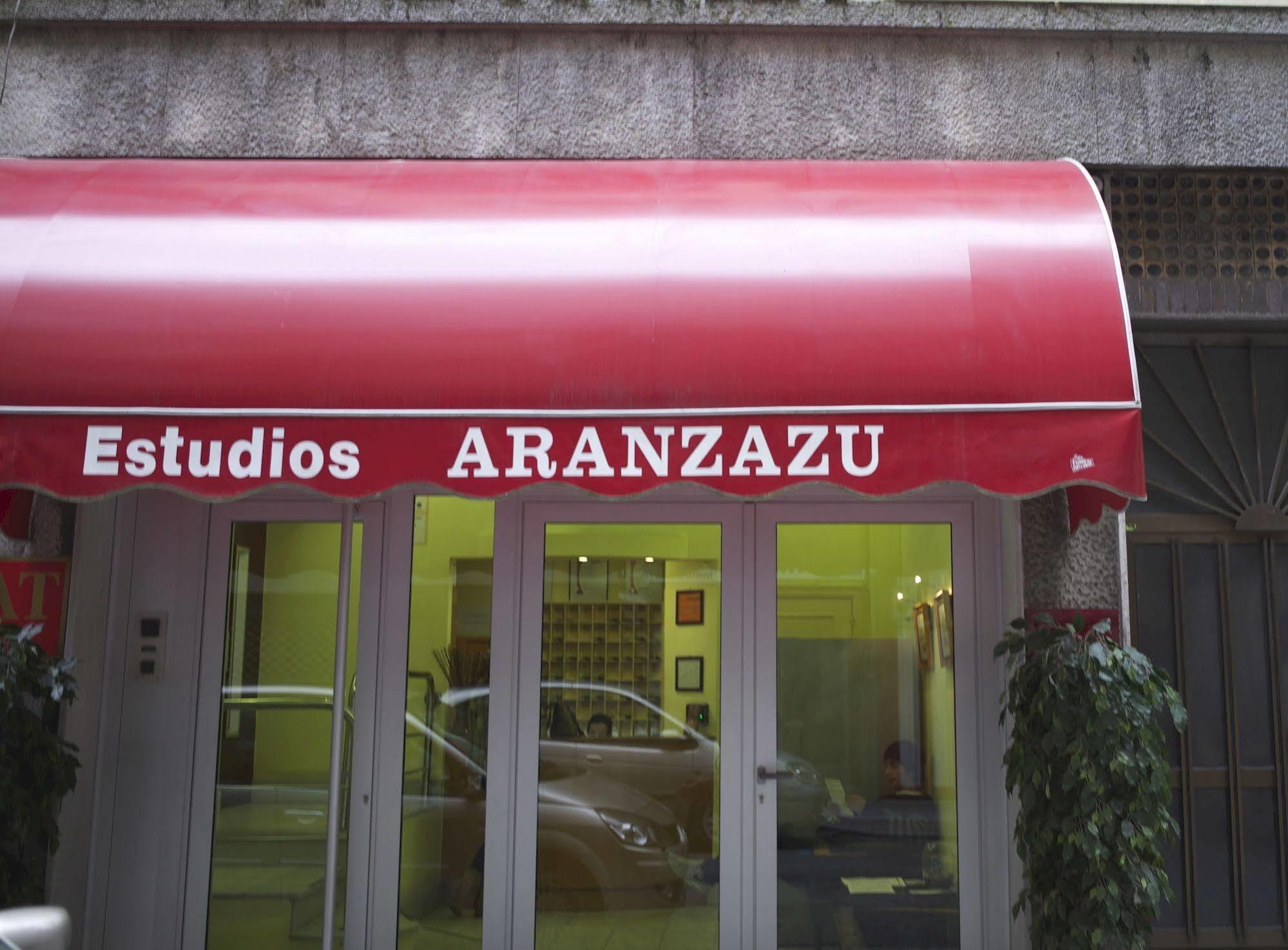 Estudios Aranzazu Сантандер Екстер'єр фото